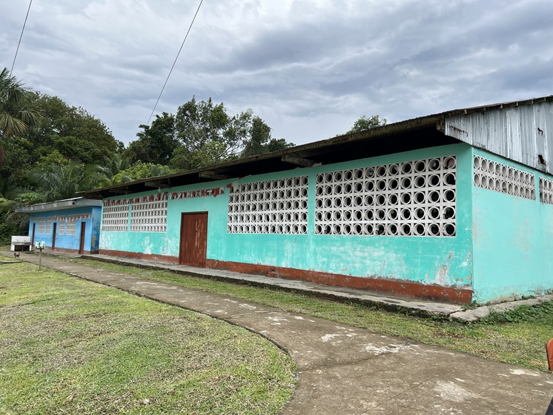村1学校3